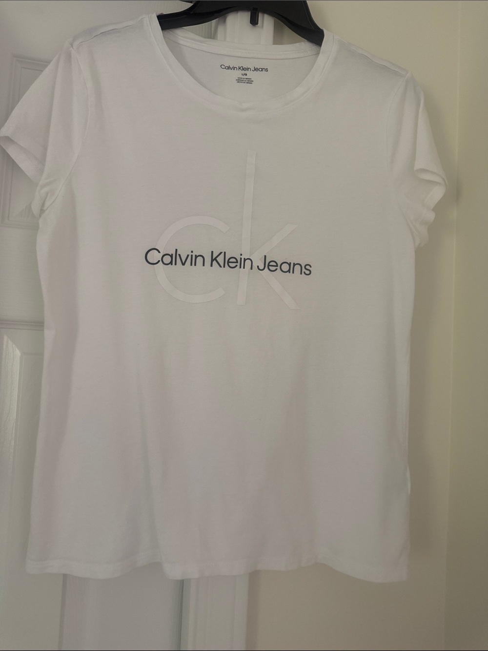 Top, t-shirt - Picture 9 of 15